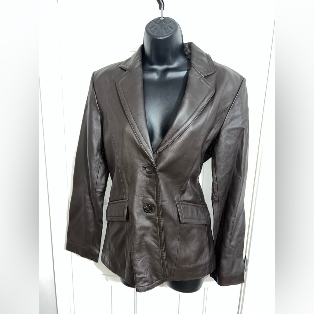Elegant Dark Brown Leather Blazer